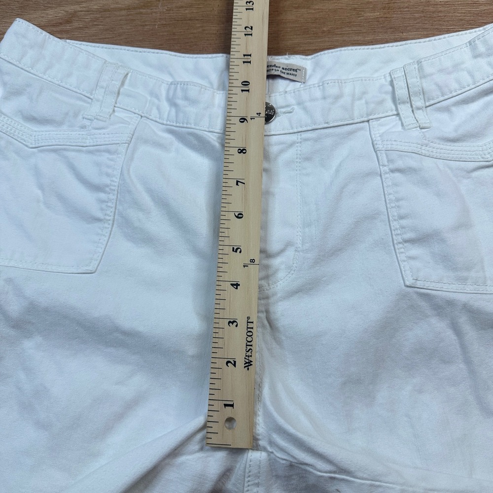 Lee Slender Secret White Bermuda Shorts Women's 12 Medium Stretch Casual - Picture 4 of 10